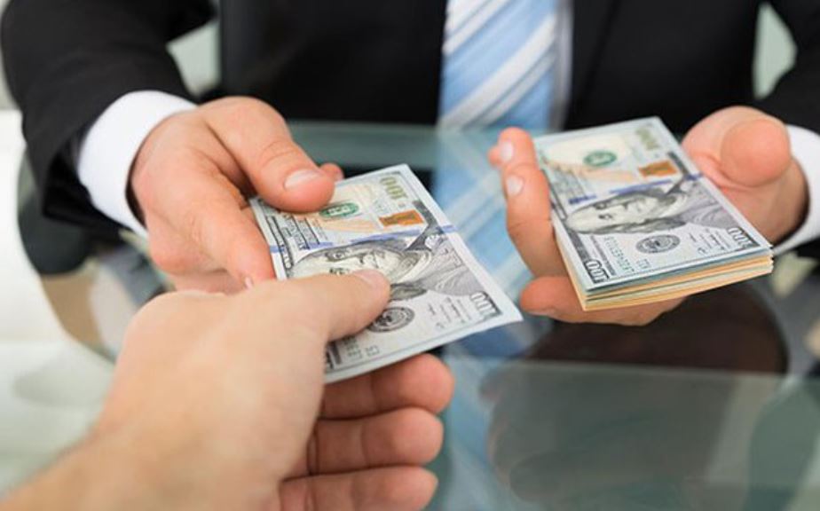 3 loại người tuyệt đối không cho vay, 3 loại việc tuyệt đối không rút ví để tránh mất tiền và hối hận
