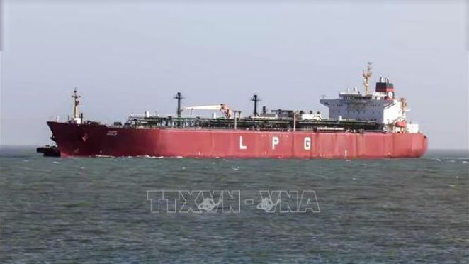 Iran cho phép tàu Nga và đồng minh qua eo biển Hormuz