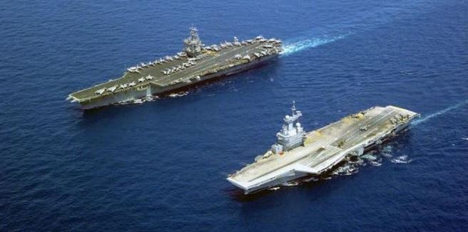 Tàu sân bay Pháp bị lộ vị trí vì một thủy thủ mê chạy bộ