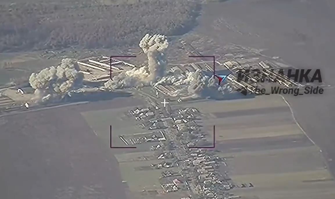 Cú đánh thần tốc: Iskander-M Nga tấn công thẳng vào trung tâm tập kết lực lượng Ukraine