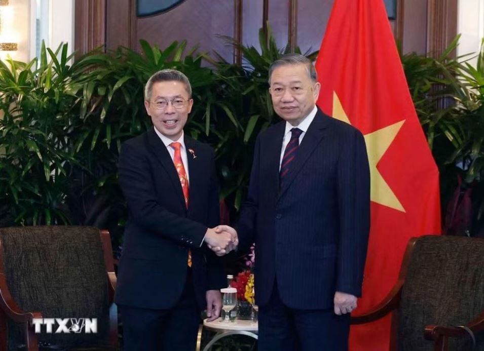 Tổng Bí thư, Chủ tịch nước tiếp lãnh đạo một số doanh nghiệp lớn của Singapore