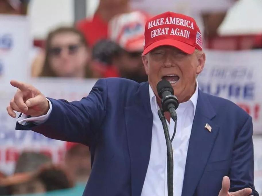 Ông Trump hứa chi 2.000 USD 'cổ tức thuế quan' cho người dân Mỹ