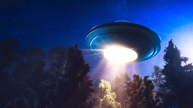 Truyền thông đưa tin: Tổng thống Trump cho phép cựu quan chức tiết lộ thông tin về UFO