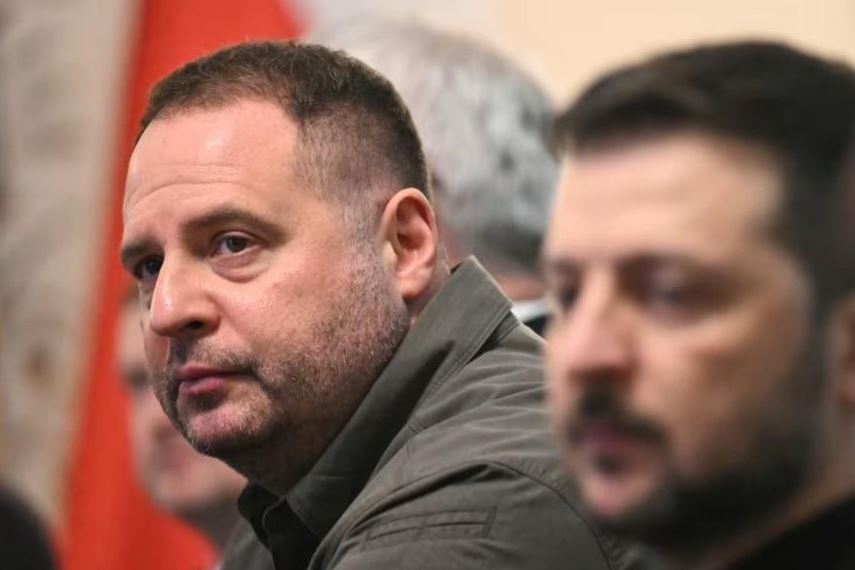 Nhân vật quyền lực số 2 Ukraine từ chức: Người Ukraine biểu tình, Mỹ - EU có phản ứng