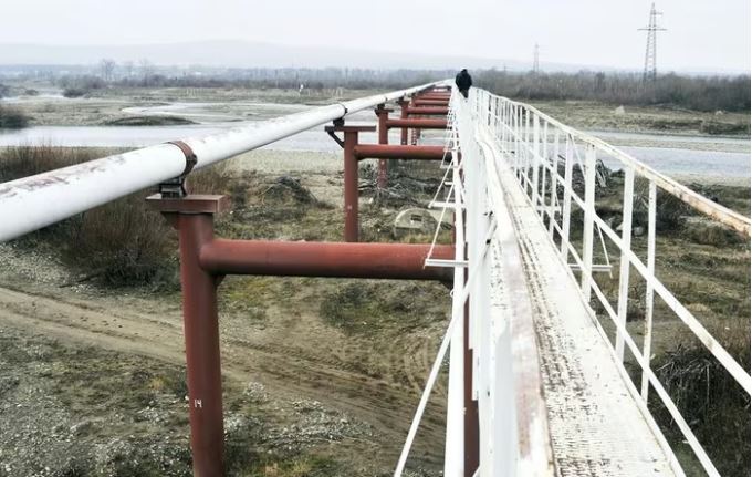 Ukraine nhượng bộ về đường ống dẫn dầu Nga sang châu Âu, Hungary vẫn cứng rắn