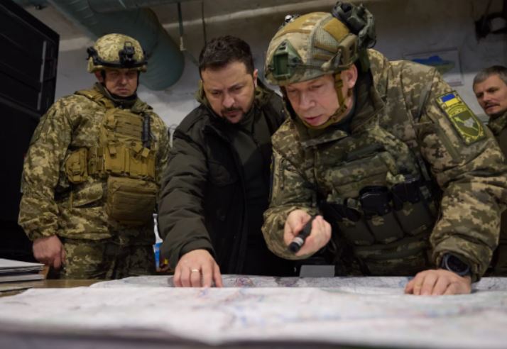 Tổng thống Zelensky tiết lộ số phận của Tổng tư lệnh Syrskyi giữa xung đột với Nga