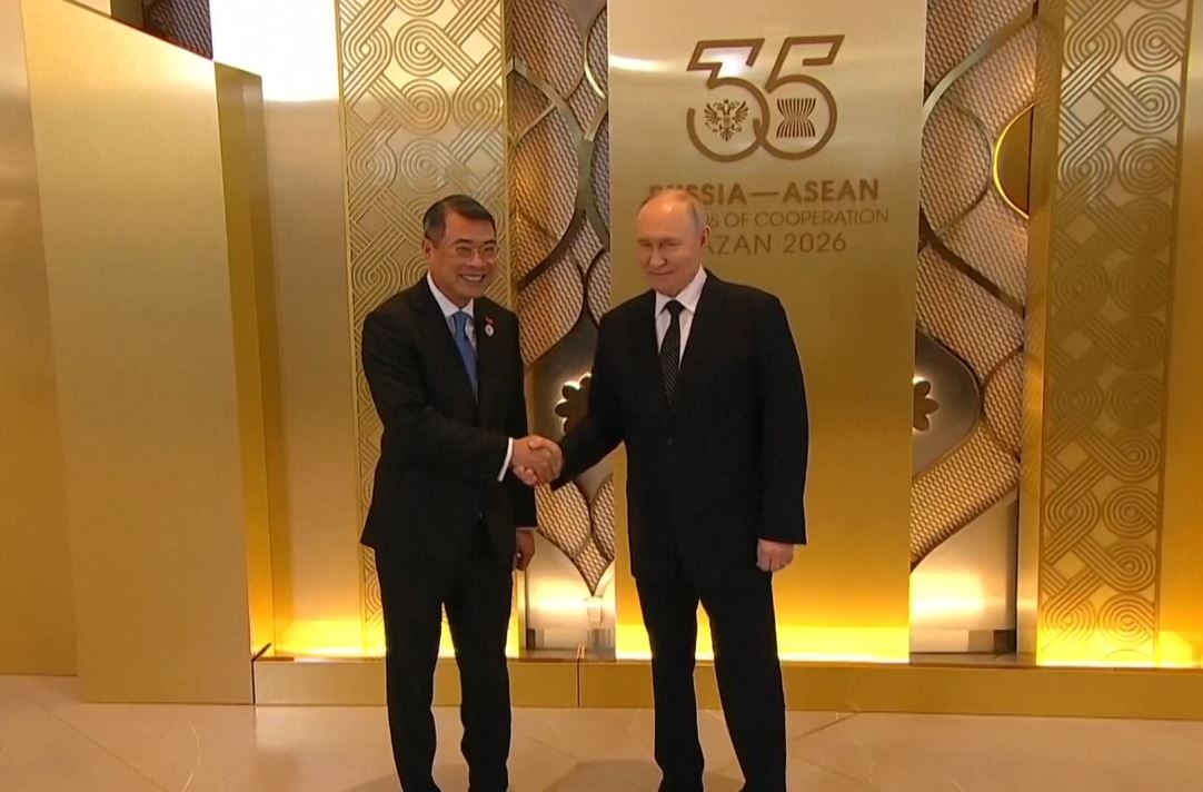 Tổng thống Nga Putin đón Thủ tướng Lê Minh Hưng
