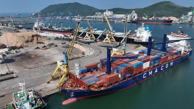 Ngoại thương Việt Nam sắp cán mốc lịch sử 1.000 tỷ USD