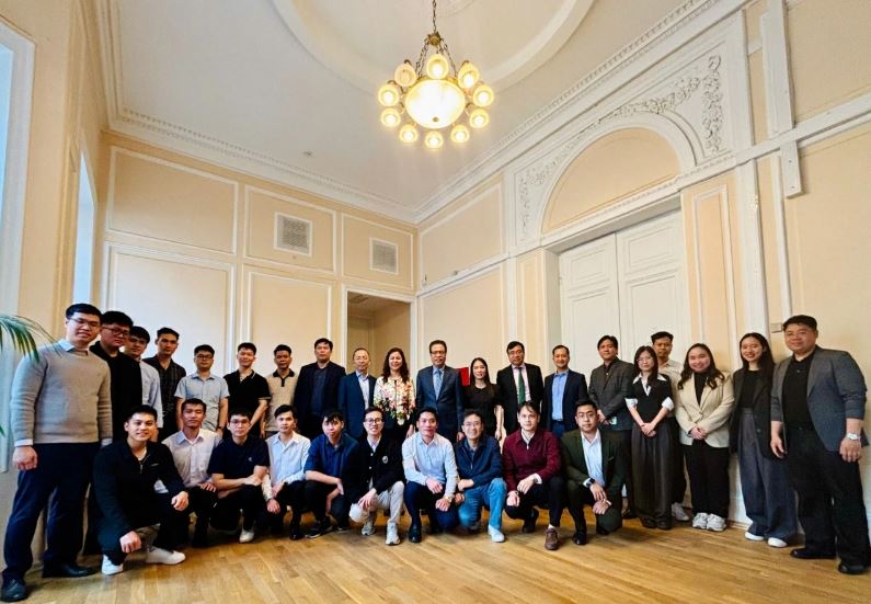 Kỷ niệm 65 năm Ngày truyền thống công tác Đảng ngoài nước: Thắp sáng khát vọng Việt Nam trên đất nước Nga