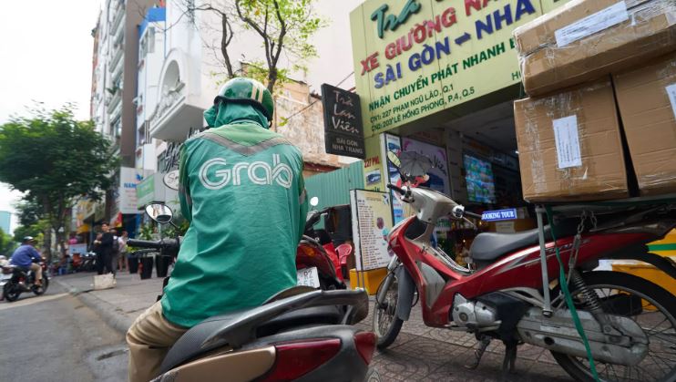 Tài xế kêu gọi tắt app, đình công 2 ngày, Grab Việt Nam lên tiếng