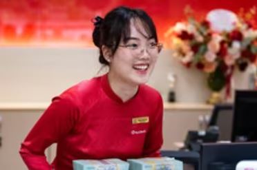 Chi phí trả lãi tiền gửi của 30 ngân hàng tăng vọt, có nhà băng tăng hơn 90%