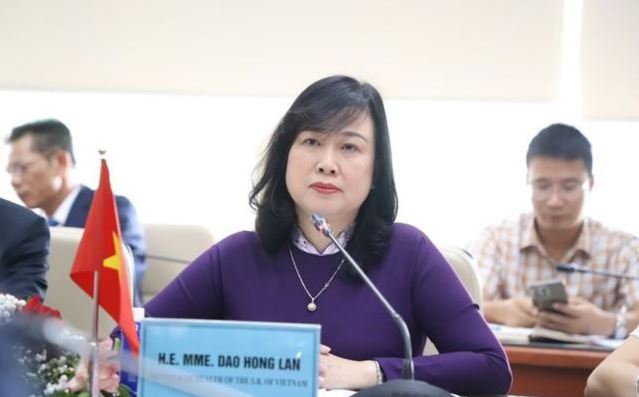 Việt Nam mong muốn Nga chuyển giao công nghệ sản xuất vắc-xin chống ung thư