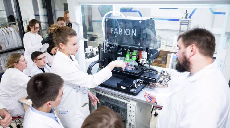 Cách Nga in 3D nội tạng trực tiếp bên trong cơ thể bệnh nhân