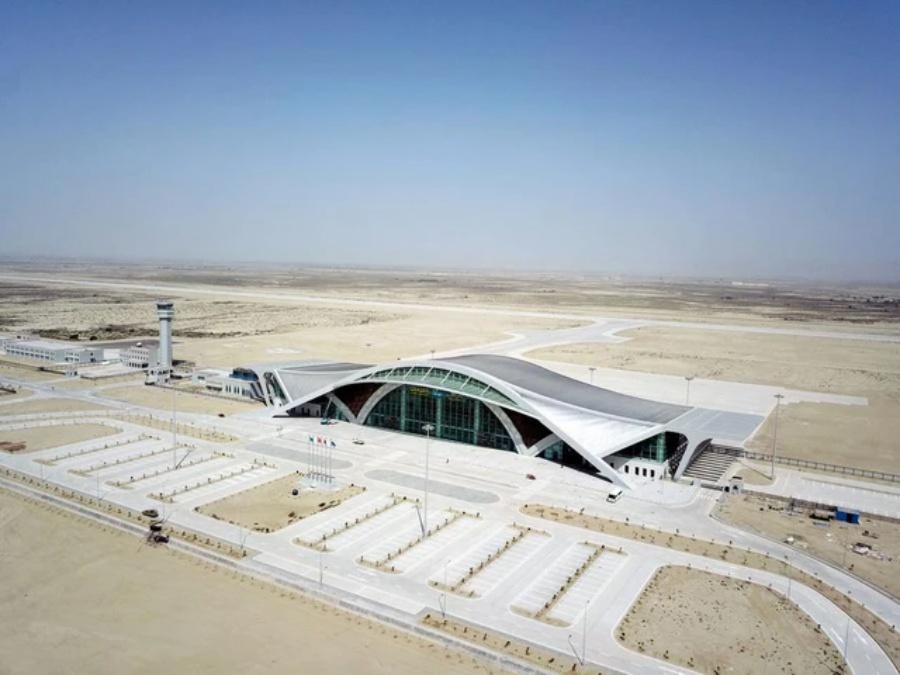Sân bay quốc tế lớn nhất Pakistan không một bóng hành khách