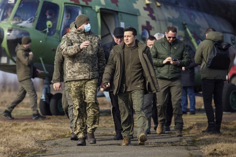 Nga: Tổng thống Ukraine Zelensky đã rời Kiev