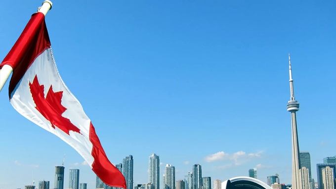 Ông Trump bị thúc giục ngừng chia sẻ thông tin tình báo với Canada
