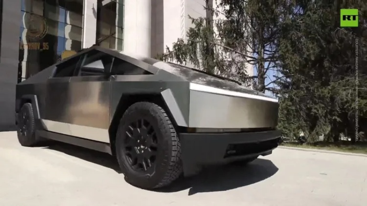 Tỷ phú Elon Musk bác tin đồn tặng xe Cybertruck cho lãnh đạo Chechnya