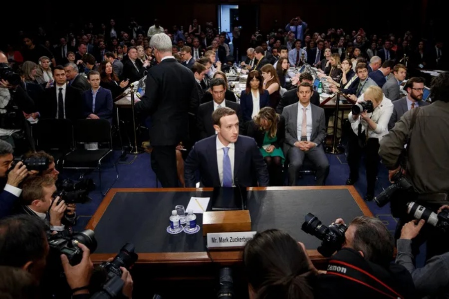 Toan tính của Mark Zuckerberg