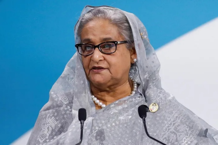 Quân đội cho cựu Thủ tướng Bangladesh 45 phút để rời khỏi đất nước