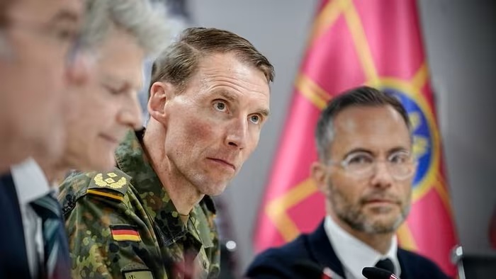 Ukraine sắp nhận hàng trăm tên lửa tầm xa từ Đức, Moscow cảnh báo lạnh lùng