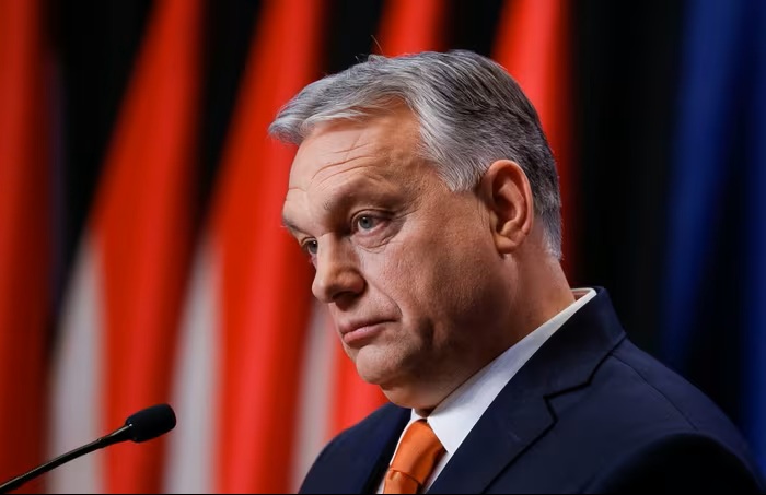 Thủ tướng Hungary thúc giục Ukraine từ bỏ ý định gia nhập NATO