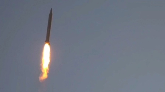 Iran 'dội mưa tên lửa' xuống các trung tâm tình báo của Israel