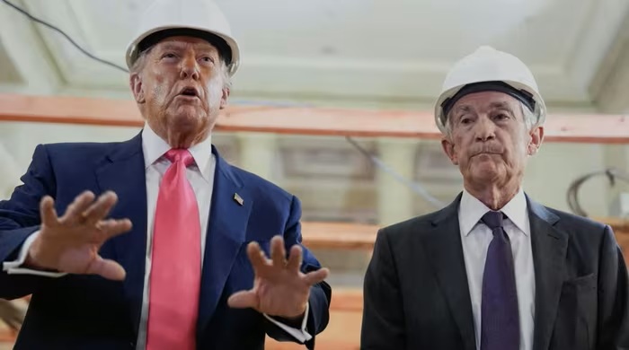 Tổng thống Trump dọa kiện Chủ tịch Fed, yêu cầu hạ lãi suất