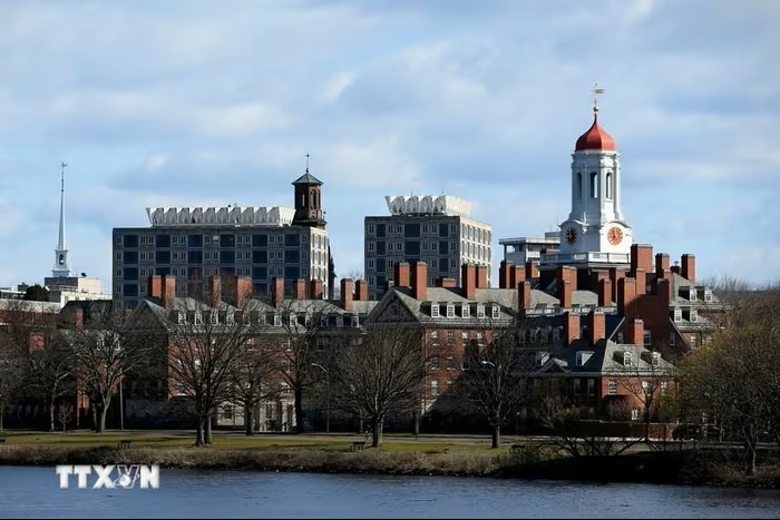 Mỹ điều tra chương trình học giả nước ngoài của trường Harvard