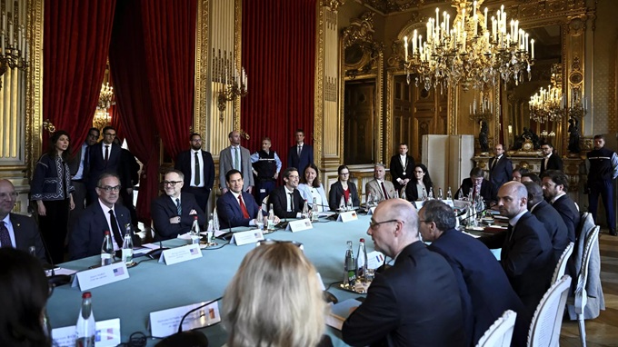 Bloomberg tiết lộ Hoa Kỳ đã nói gì về Ukraina tại Hội nghị Paris