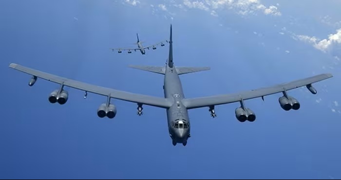 B-52H Mỹ áp sát không phận Nga: NATO phô diễn sức mạnh hạt nhân ngay sát biên giới Moscow