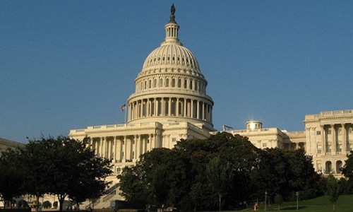 Báo Nga: Mỹ đang vào vai 'lực lượng cảnh sát tài chính thế giới'