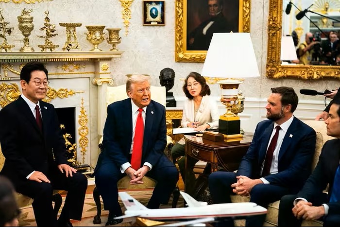 Tổng thống Hàn Quốc kỳ vọng ông Donald Trump hỗ trợ vấn đề Triều Tiên