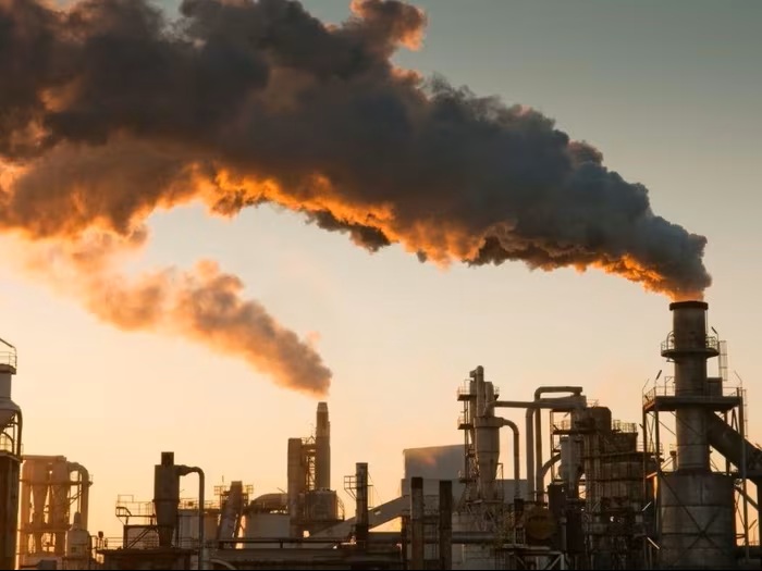 Vì sao các cường quốc vẫn khó thoát khỏi nhiên liệu hóa thạch?