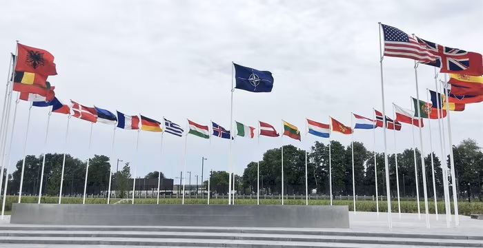 Hội nghị NATO 2025: Châu Âu đối mặt tối hậu thư từ Mỹ