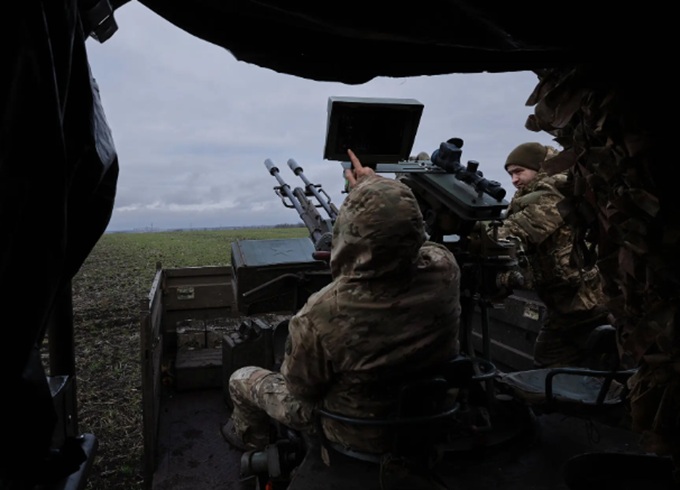 Hậu trường đàm phán Ukraine: Cuộc mặc cả âm thầm về lãnh thổ miền Đông