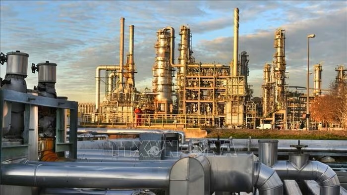 Ấn Độ tiếp tục đẩy mạnh mua dầu thô của Nga