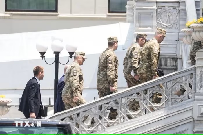 Nga tuyên bố hòa đàm với Ukraine để 'đảm bảo chiến thắng nhanh chóng'
