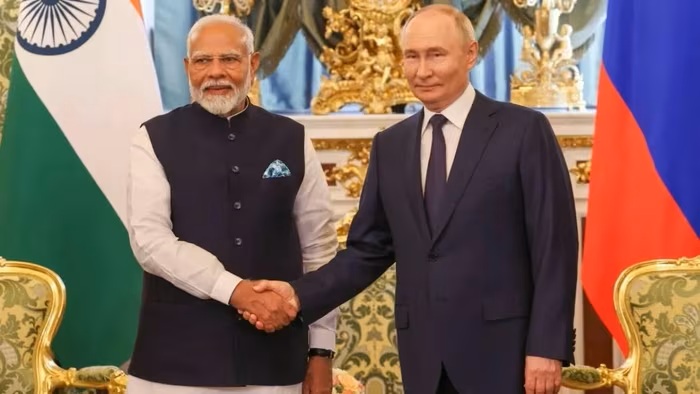 Tổng thống Nga Vladimir Putin bắt đầu chuyến thăm New Delhi, thúc đẩy thương mại và hợp tác quốc phòng với Ấn Độ