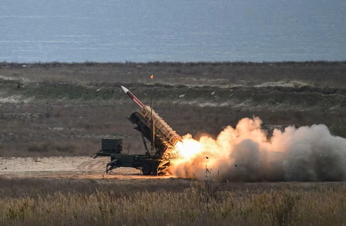 WSJ: Hệ thống phòng không Patriot của Mỹ không đủ sức đối phó tên lửa Nga ở Ukraine