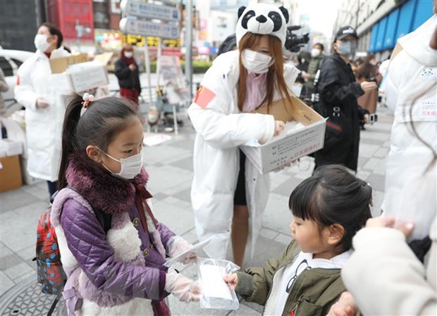 Nhật Bản: Bé gái 10 tuổi nhiễm COVID-19 biến thể trong cộng đồng