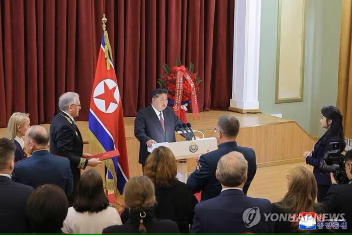 Ông Kim Jong Un lên tiếng việc quân đội Triều Tiên hỗ trợ Nga chiến đấu ở Kursk