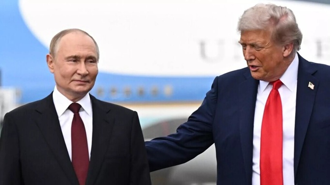 Tổng thống Mỹ Trump gửi thông điệp ngầm tới Tổng thống Nga Putin