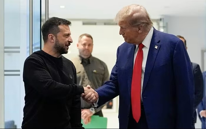 Tổng thống Ukraine thừa nhận chuyện trao đổi lãnh thổ trong nghị sự đàm phán