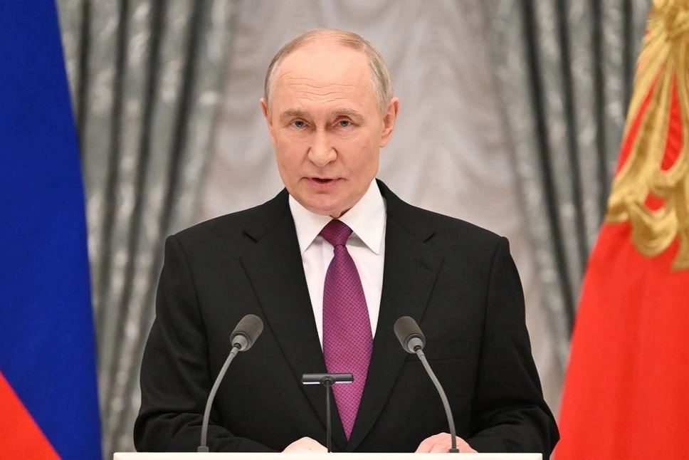 Ông Putin: Nga không thể chạy khắp thế giới để 