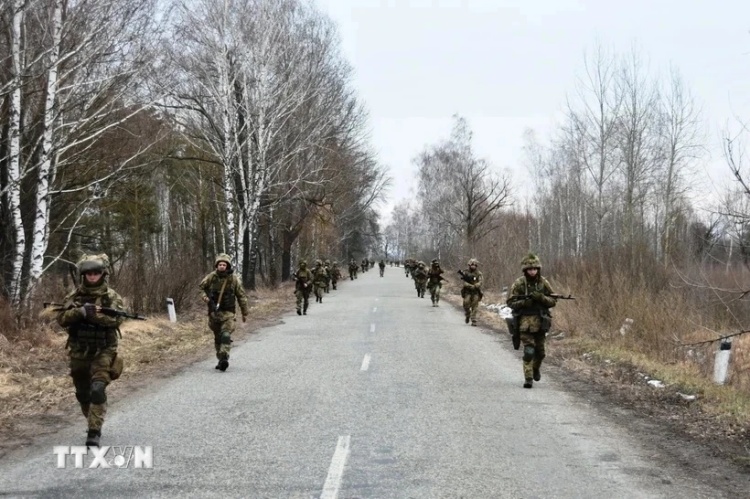 Ukraine mở văn phòng tuyển quân đầu tiên tại Ba Lan