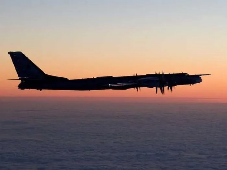 Su-57 và Tu-95MS thực hiện không kích đa tầng tại Ukraine