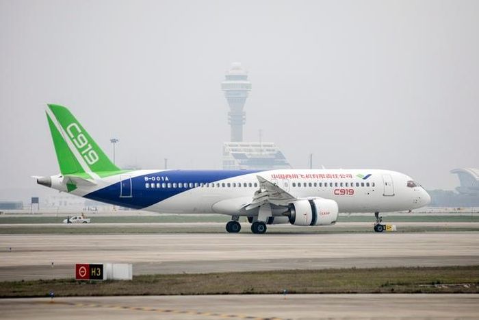 Tiết lộ khách hàng nhận máy bay ''Made in China'' đầu tiên