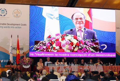 Bế mạc Đại hội đồng IPU-132: Thông qua Tuyên bố Hà Nội