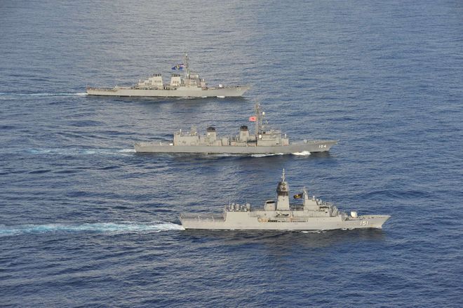Nhật Bản chung tay đáp trả Trung Quốc ở Biển Đông