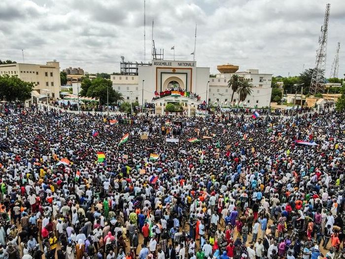 Tây Phi ra tối hậu thư cho phe đảo chính Niger